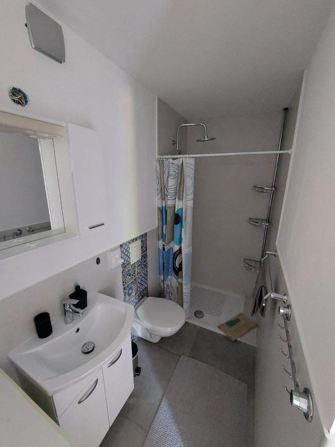 Apartman Sunset Plomin Bagian luar foto