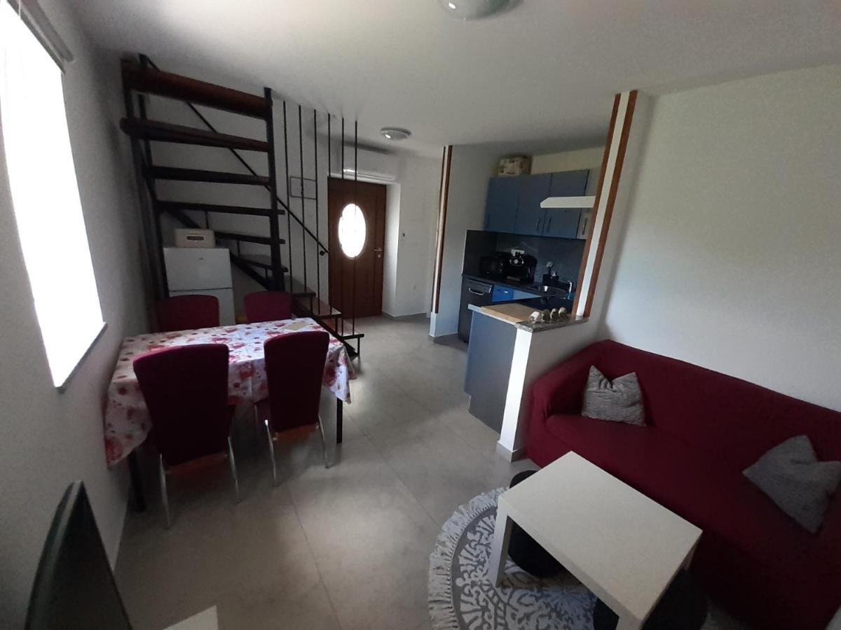 Apartman Sunset Plomin Bagian luar foto