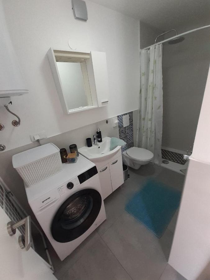 Apartman Sunset Plomin Bagian luar foto